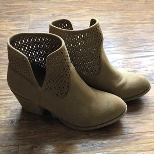 Rocket dog Cameo Suede Booties